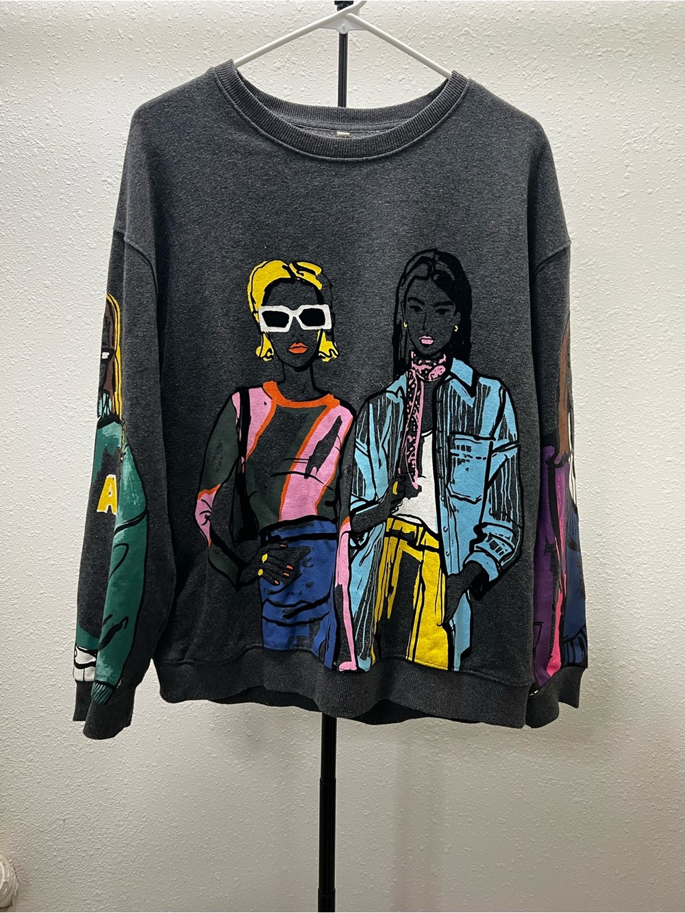 Charcoal Graphic Pop Art Crewneck Sweatshirt